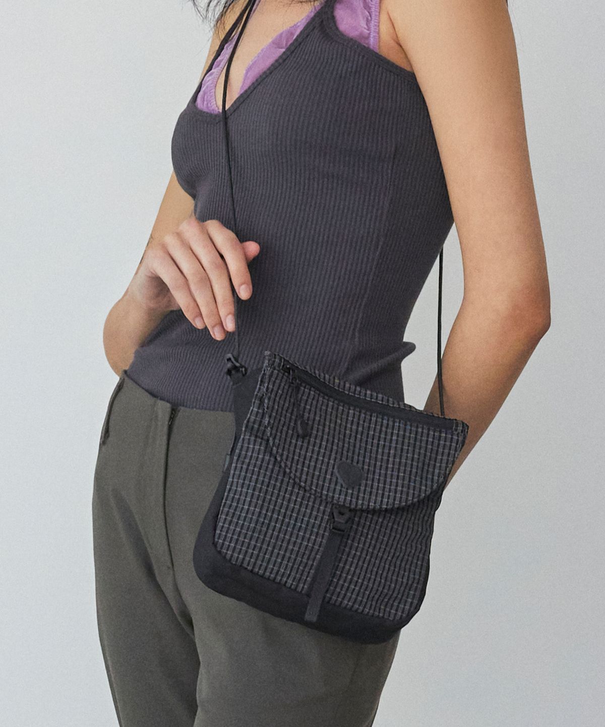 페넥(FENNEC) AIRY MINI BAG - BLACK