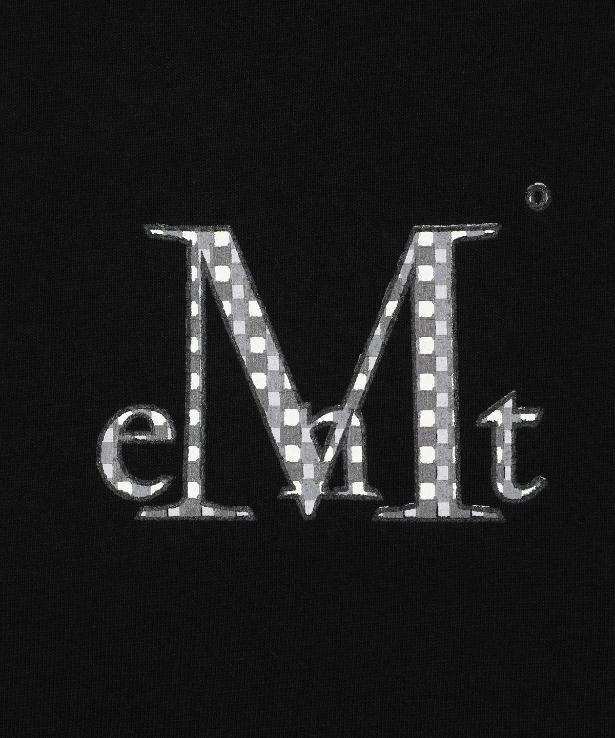 무센트(MUCENT) 루넷 깅엄 체크 시그니처 로고 롱 슬리브 티 (2컬러)