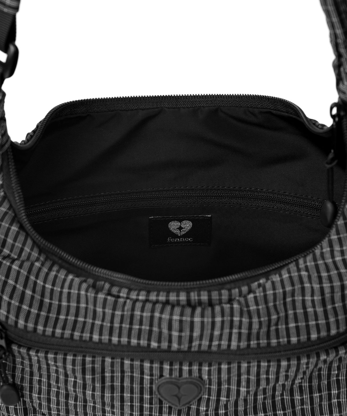 페넥(FENNEC) AIRY SLING BAG - BLACK