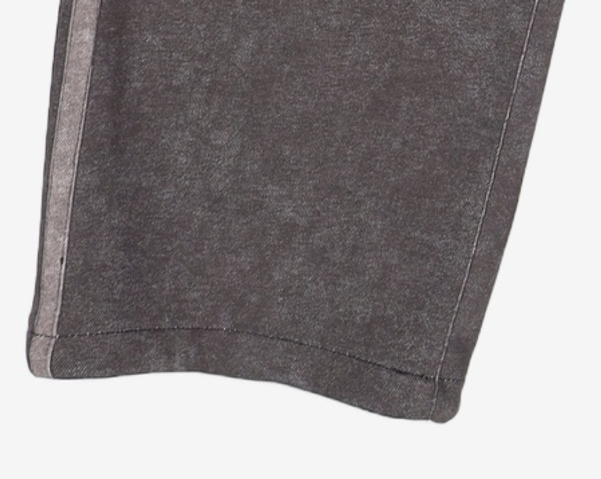 본바트(VONVAT) Two Line Track Pants 1