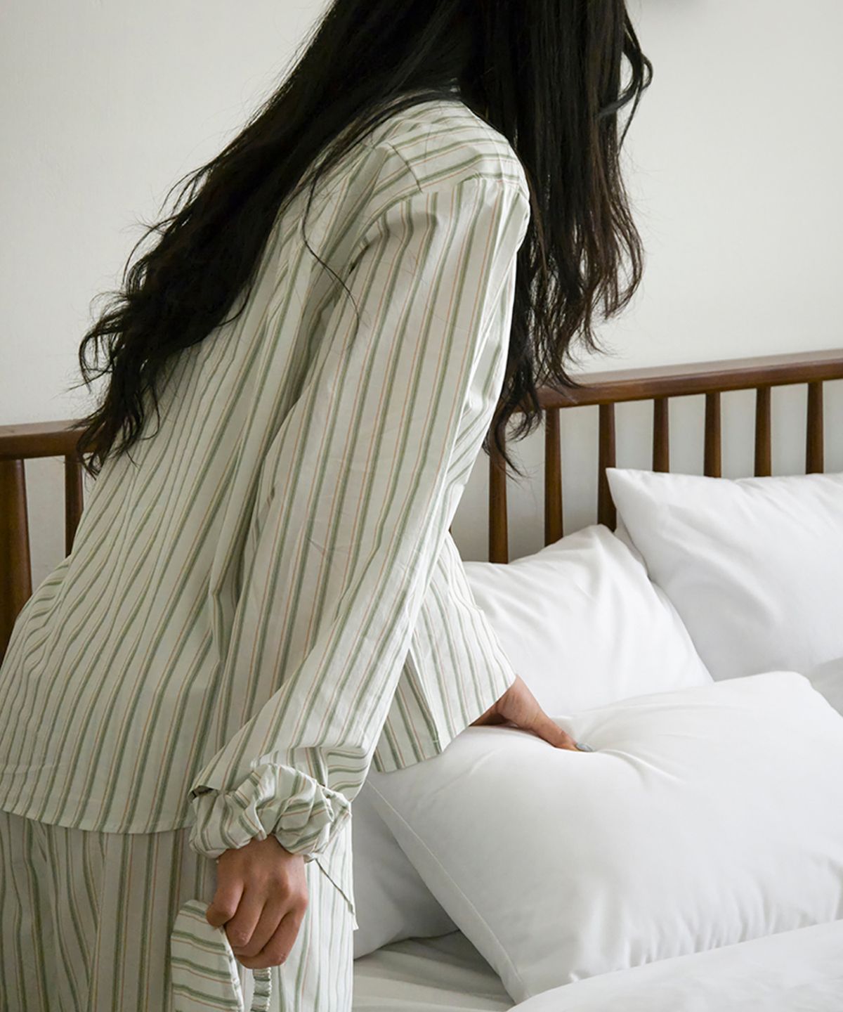 러움(RUGUM) (uni)소르베스트라이프 60수 면 파자마 세트