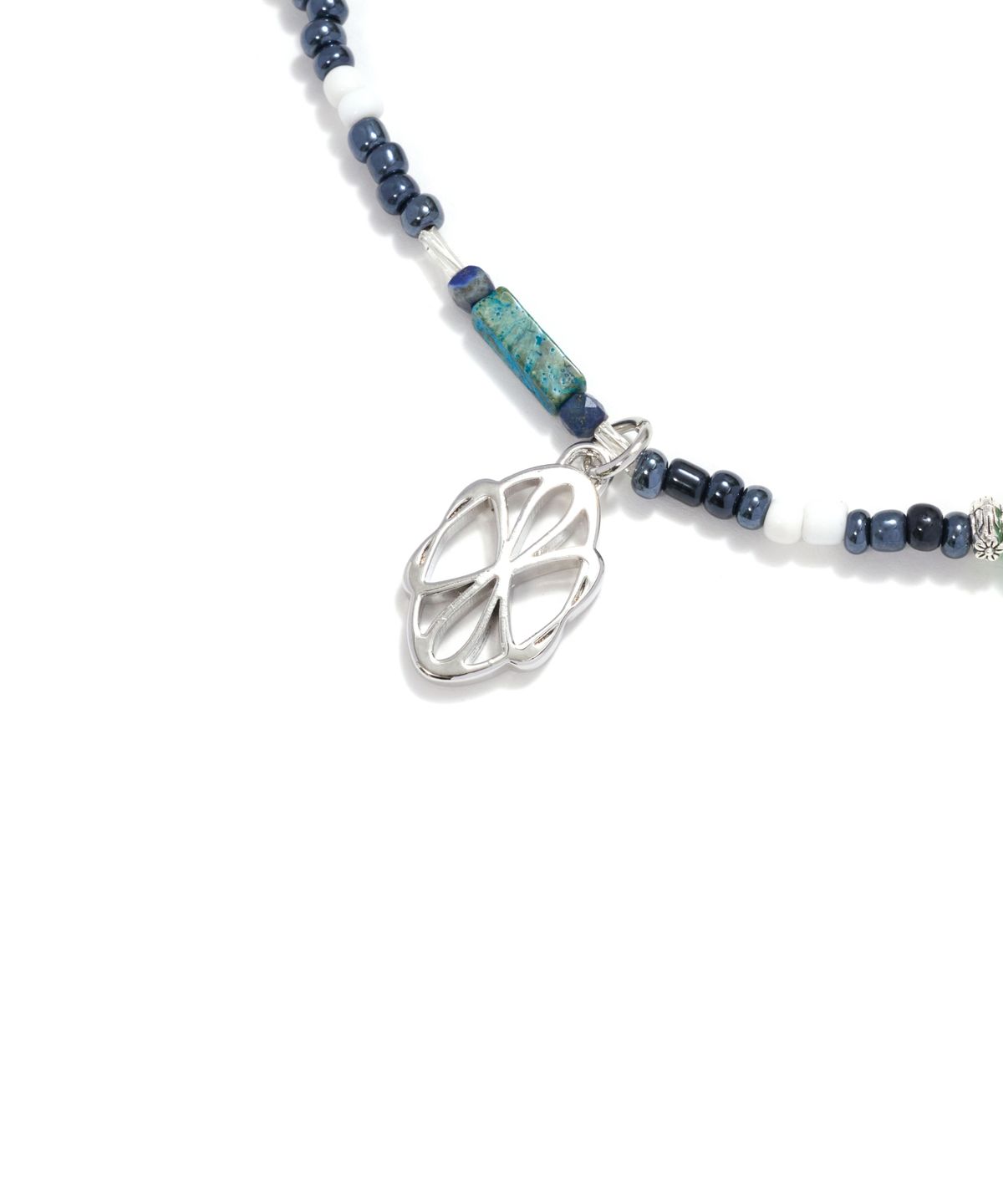 논타입(NONTYPE) SYMBOL FOREST STONE NECKLACE (NAVY)