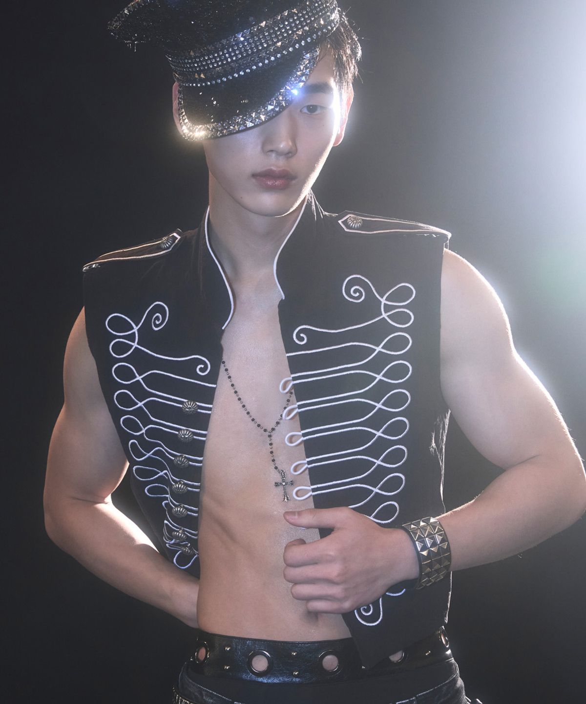 레씨토(LECYTO) Triumph Military Vest_[Black]