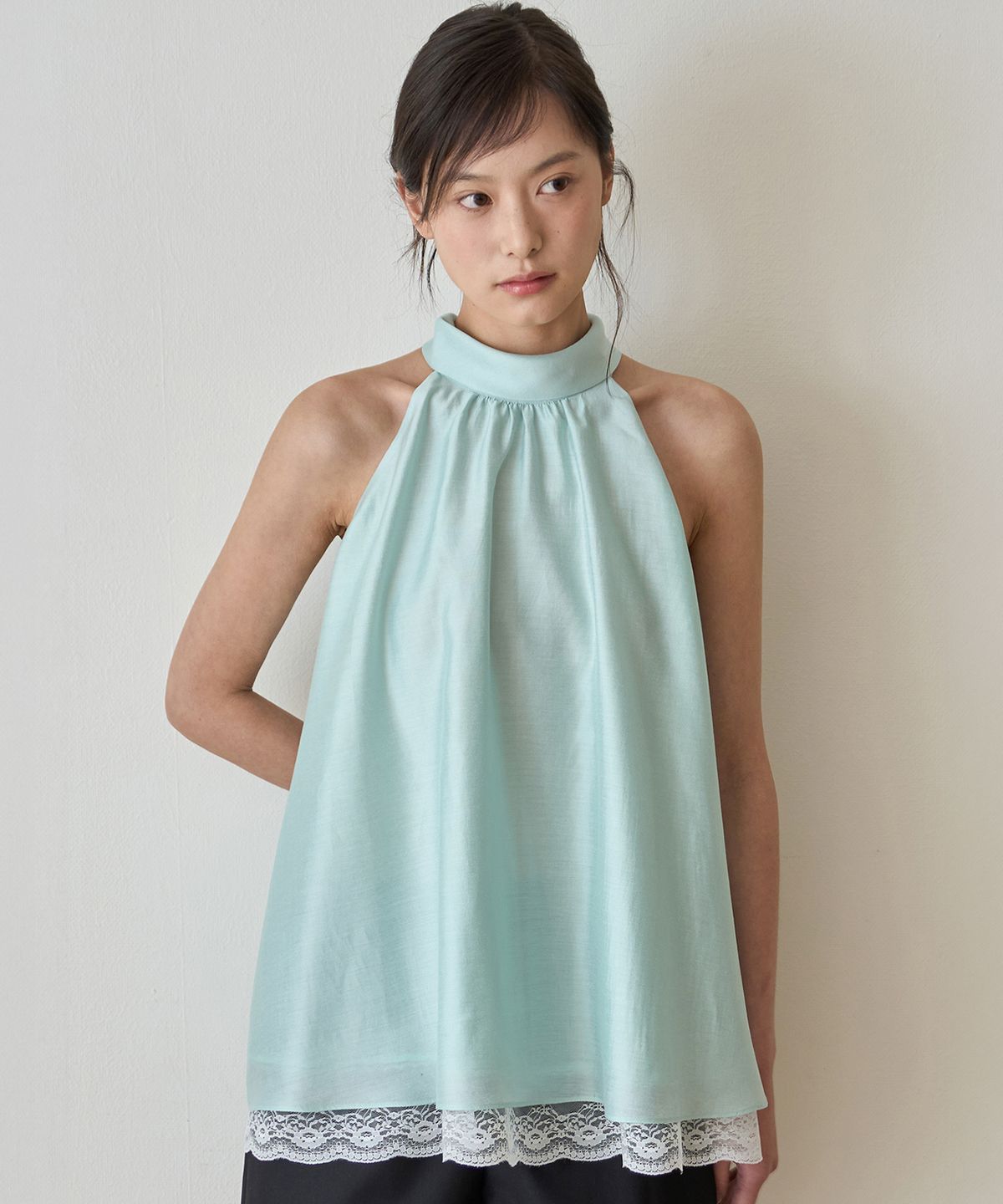 이보크에라(EVOKEERA) Lael Halter-Neck Tie Lace Blouse(Mint)