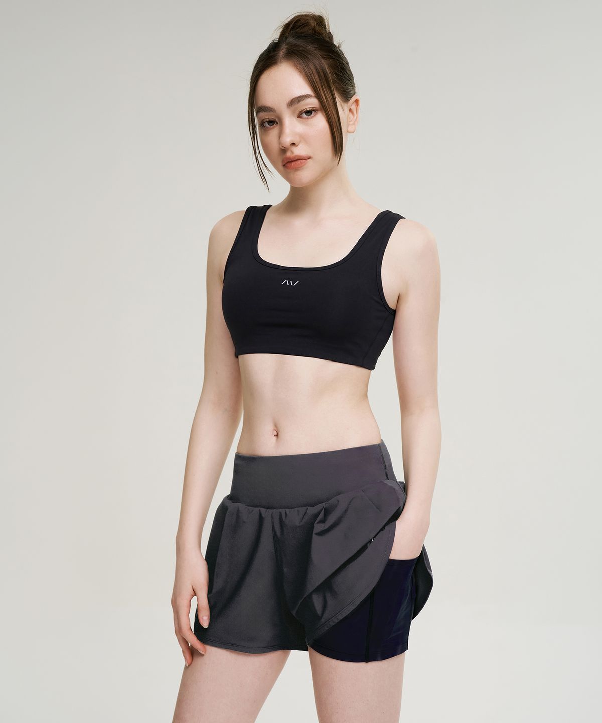 레이지비(LAZYBEE) 에어쿨링 스포츠 반바지 러닝 남녀 퍼포먼스 2in1 쇼츠 W 차콜