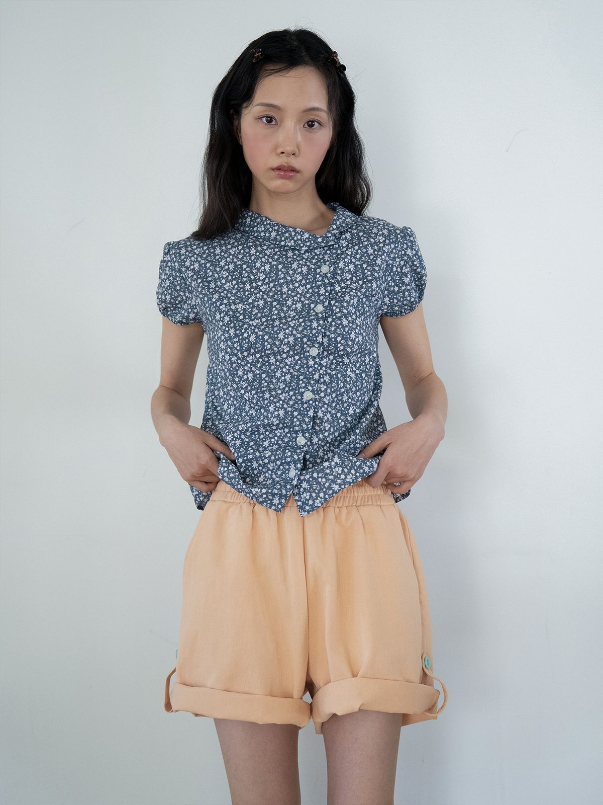 온스카(ONSKA) ROLL UP COMFY SHORTS (APIRCOT)