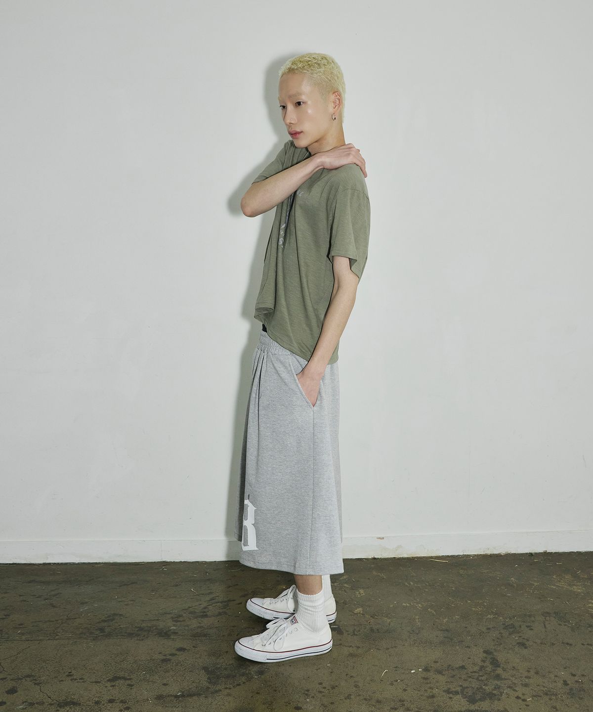 스켈리웩(SCALLYWAG) 더블 에잇 버뮤다 스웨트 쇼츠[그레이]