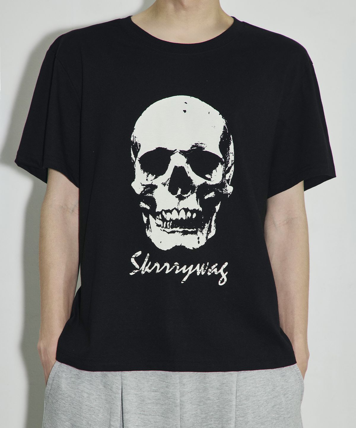 스켈리웩(SCALLYWAG) VTG 스컬 크롭 티셔츠[블랙]