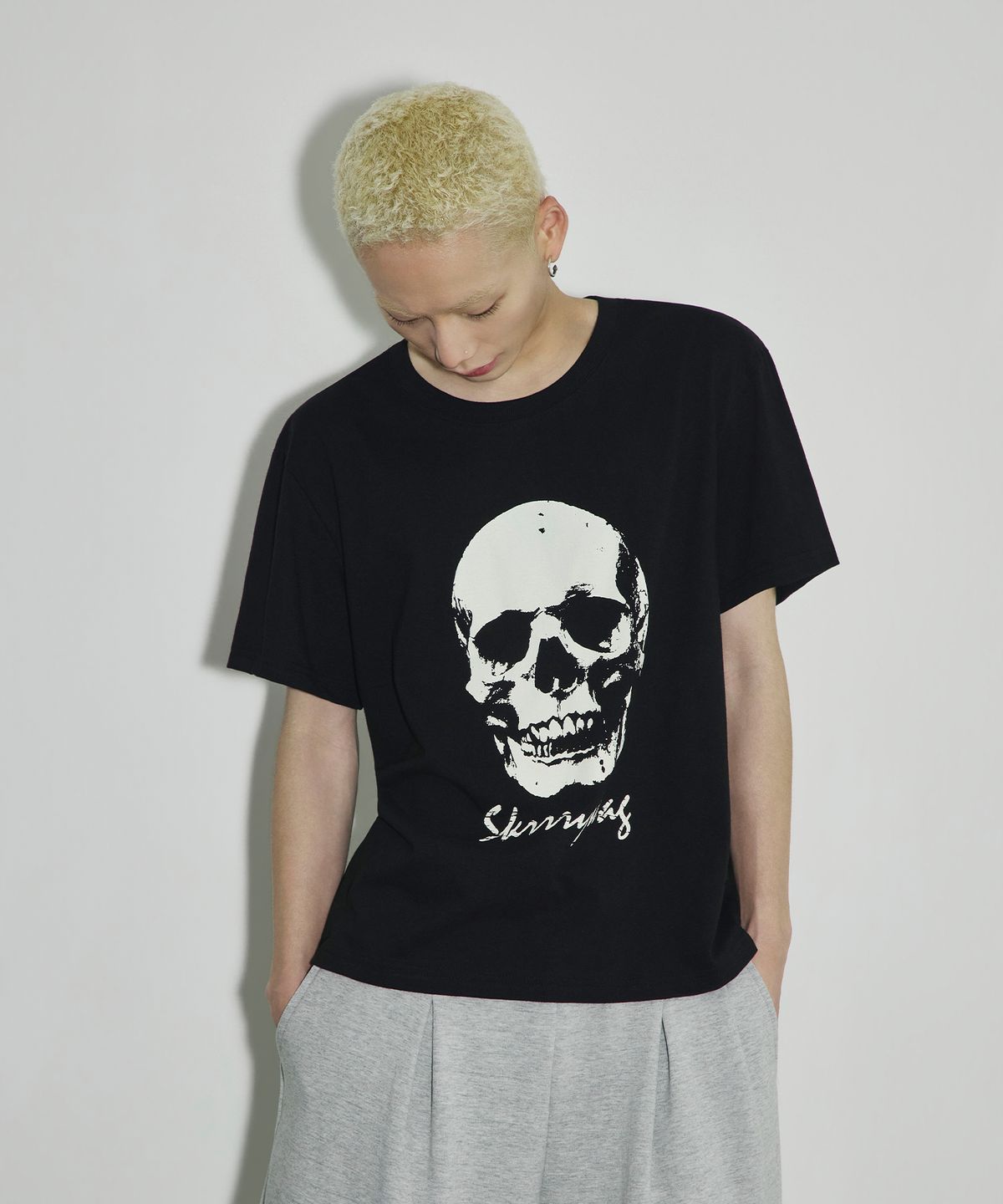스켈리웩(SCALLYWAG) VTG 스컬 크롭 티셔츠[블랙]