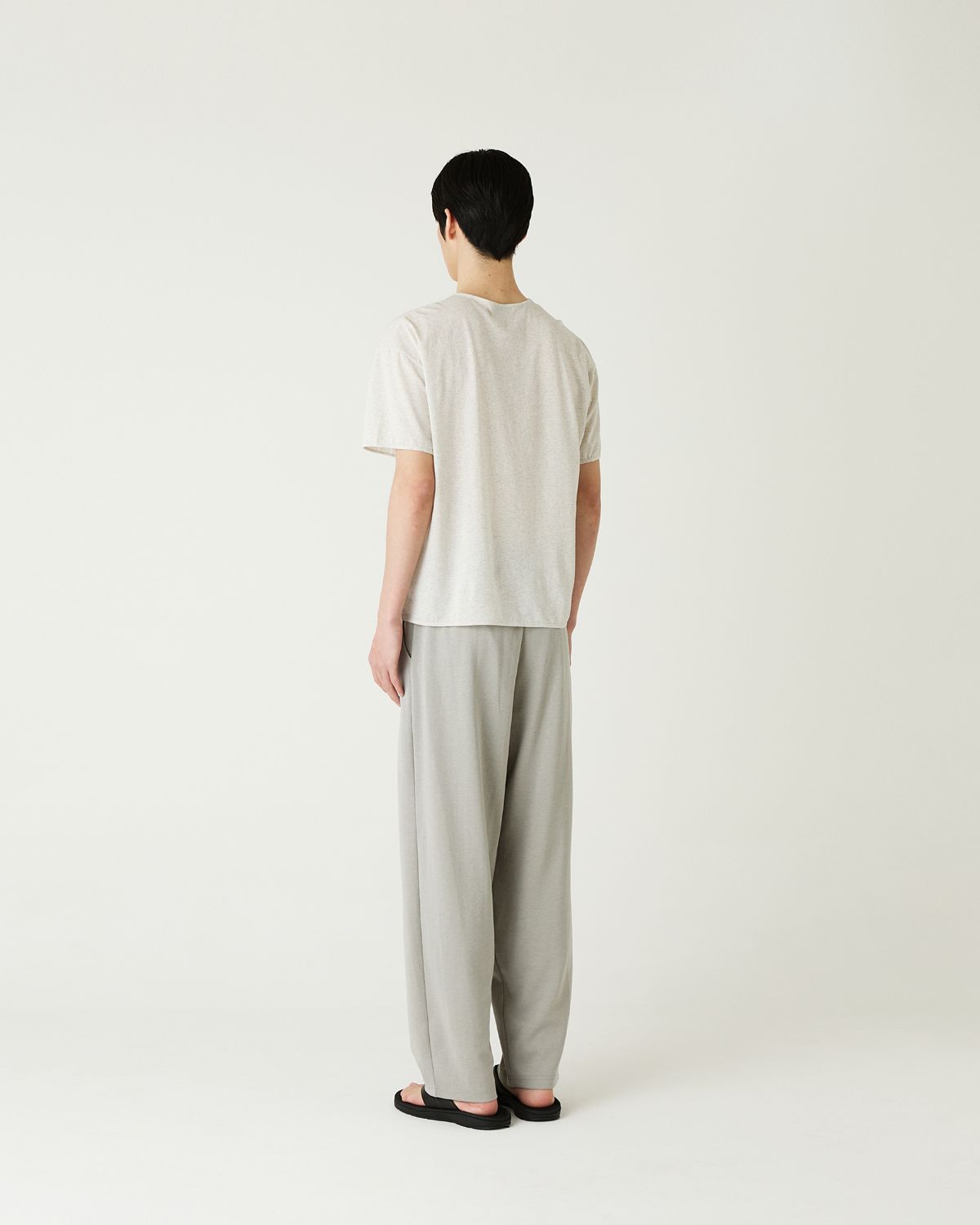 디앤드퀘스천(THEENDQUESTION) Relax tuck pants / GRAY