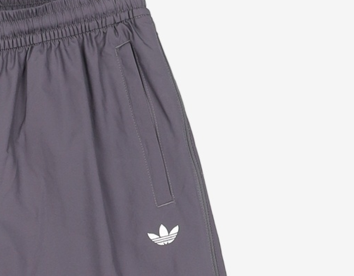 아디다스 오리지널스(adidas Originals) 조거 팬츠 XS