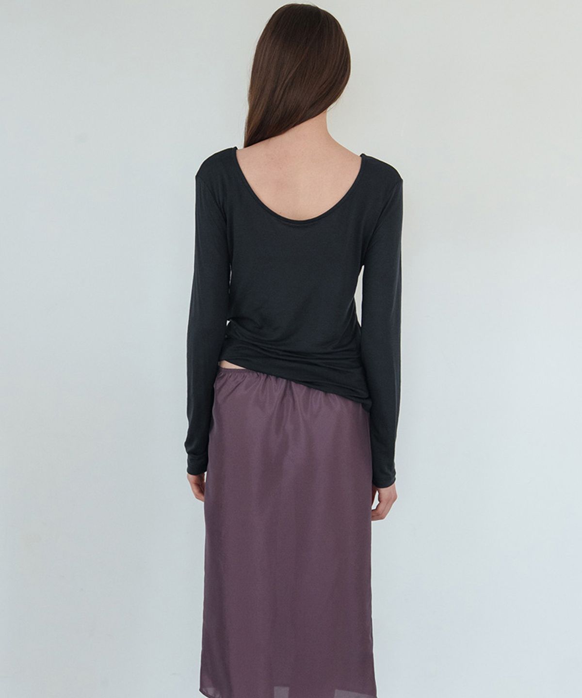 스러움(SEUREOUM) Natural Linen Top_Navy