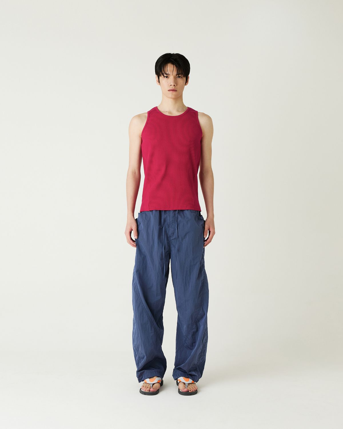 디앤드퀘스천(THEENDQUESTION) Puckering nylon pants / BLUE