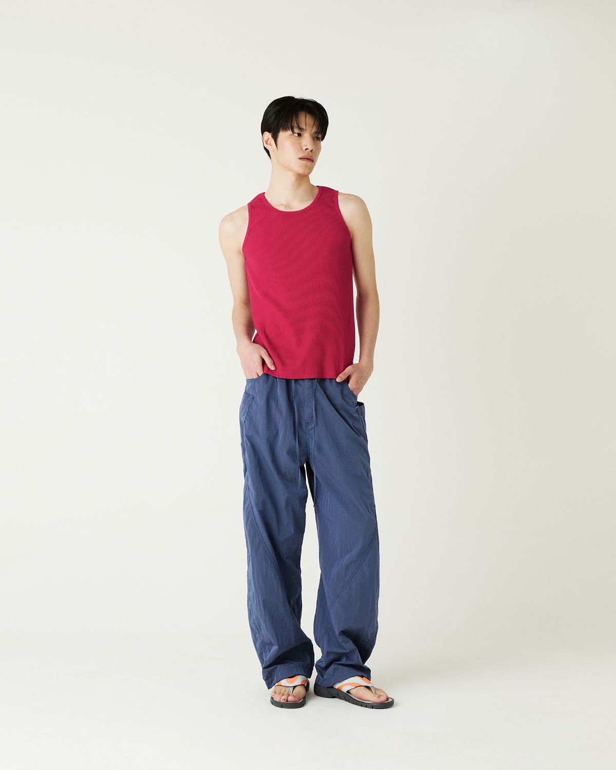 디앤드퀘스천(THEENDQUESTION) Puckering nylon pants / BLUE