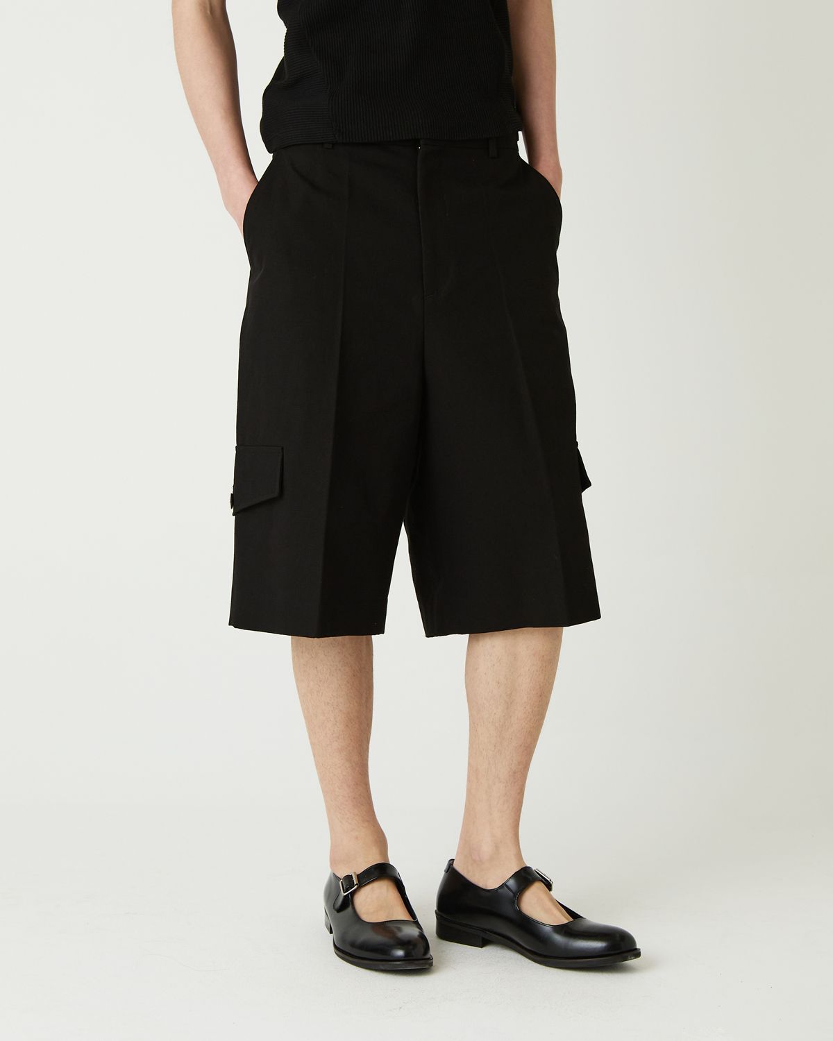 디앤드퀘스천(THEENDQUESTION) Oxford half pants / BLACK