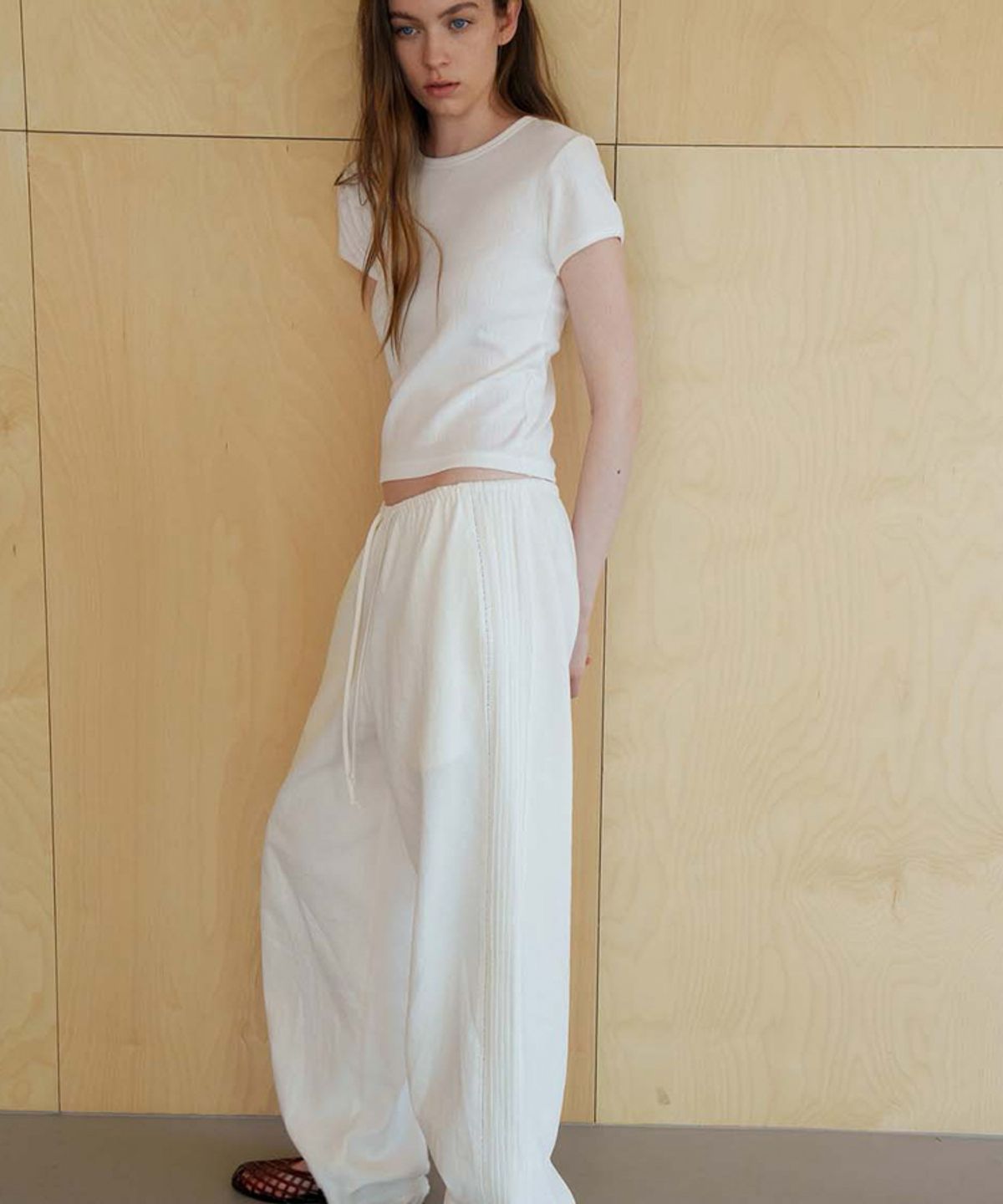 스러움(SEUREOUM) Soft Pointelle Top_Ivory