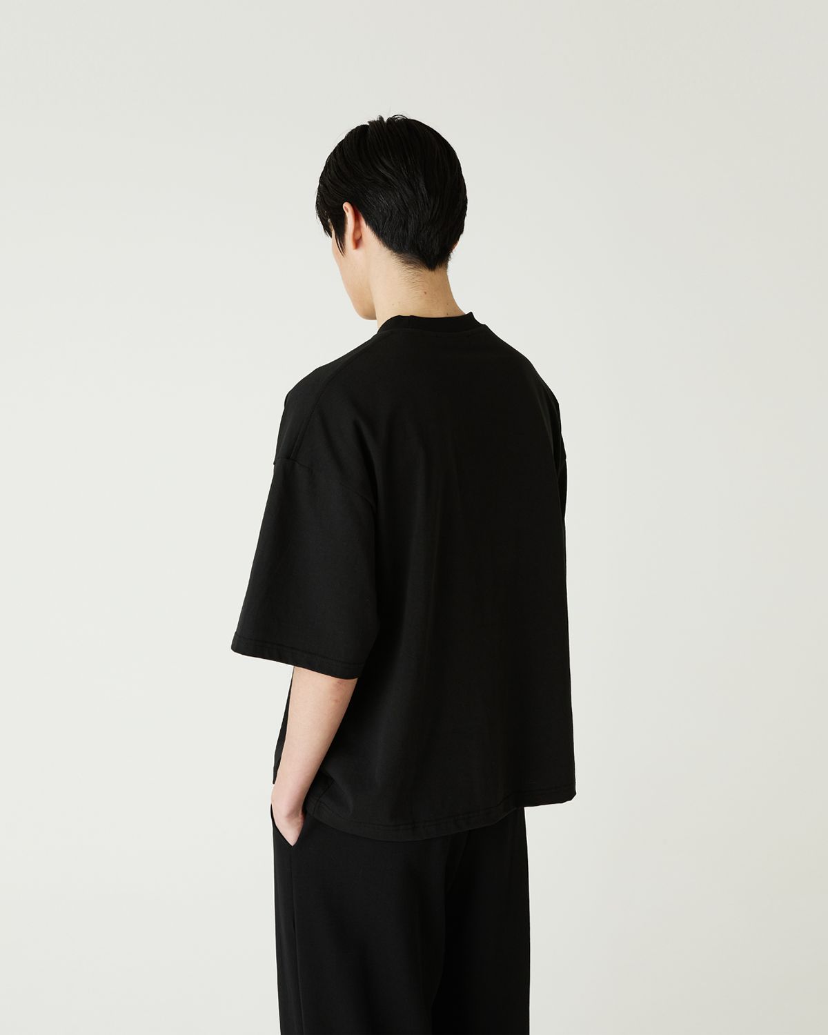 디앤드퀘스천(THEENDQUESTION) Symbol embroidery t-shirt / BLACK