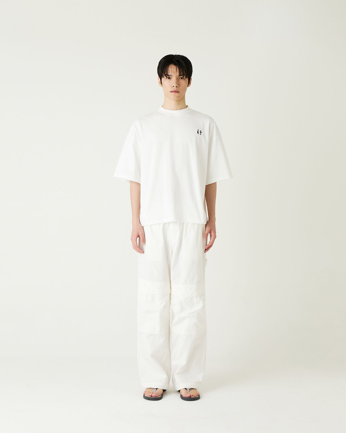디앤드퀘스천(THEENDQUESTION) Symbol embroidery t-shirt / WHITE