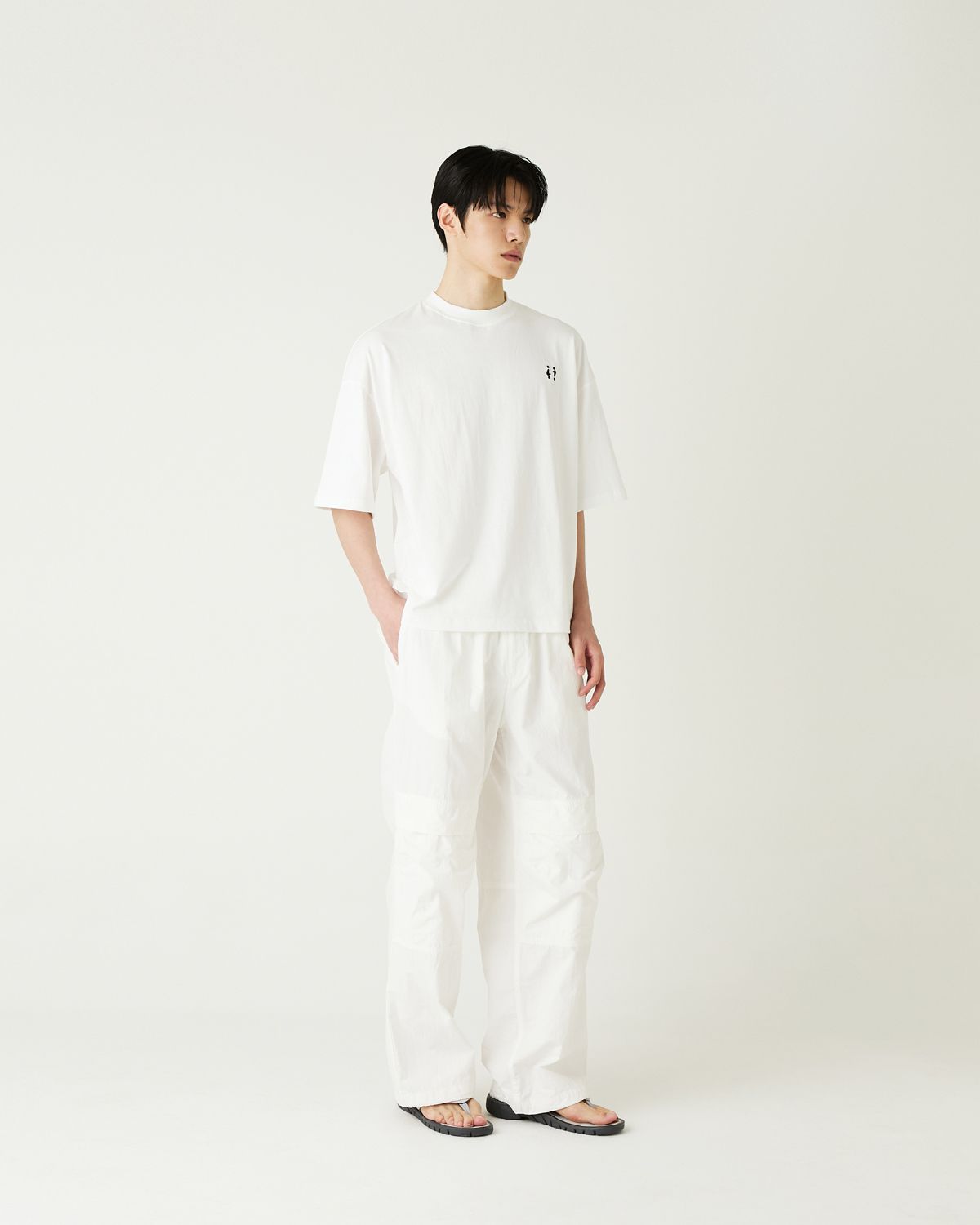 디앤드퀘스천(THEENDQUESTION) Symbol embroidery t-shirt / WHITE