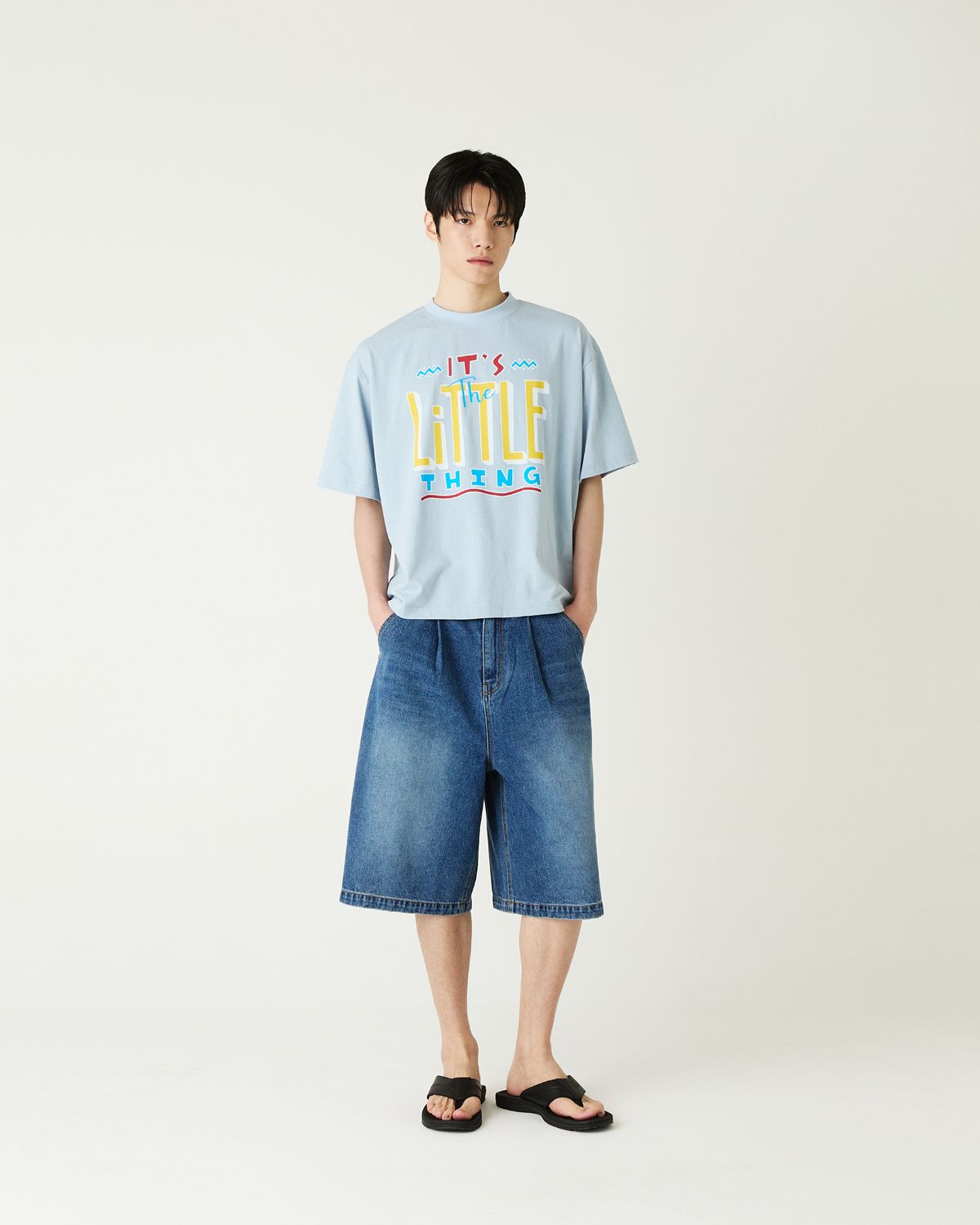 디앤드퀘스천(THEENDQUESTION) Little thing print t-shirt / LIGHT BLUE