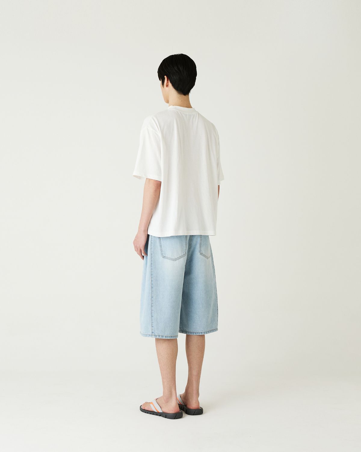디앤드퀘스천(THEENDQUESTION) Little thing print t-shirt / WHITE