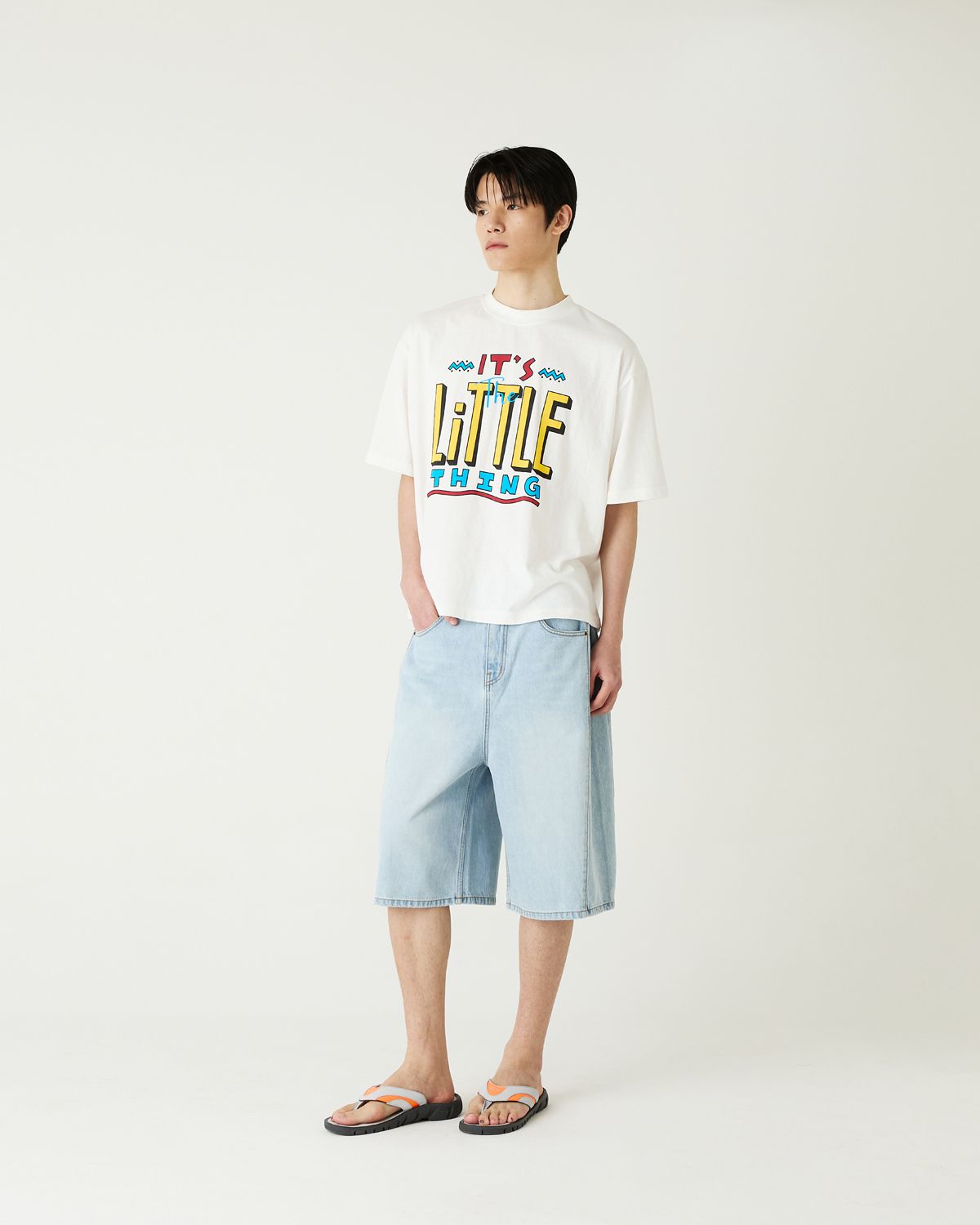디앤드퀘스천(THEENDQUESTION) Little thing print t-shirt / WHITE