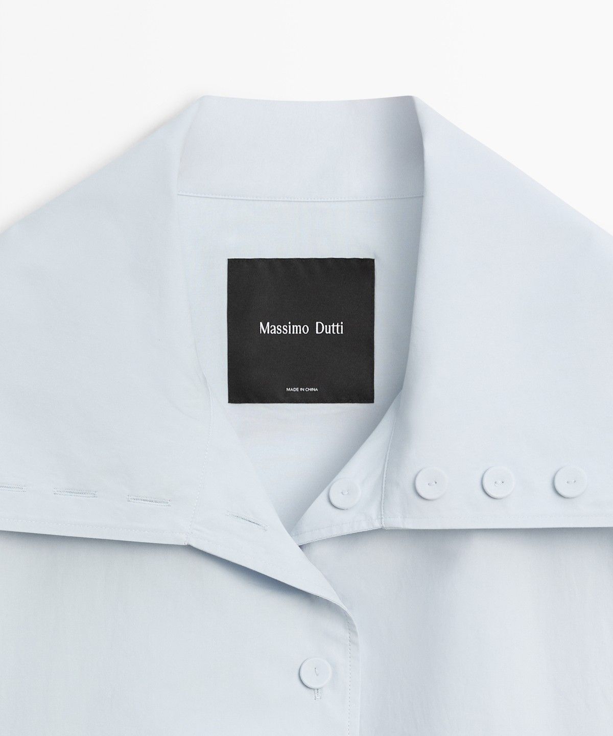 마시모두띠(MASSIMO DUTTI) 버튼 디테일 크롭 봄버 자켓