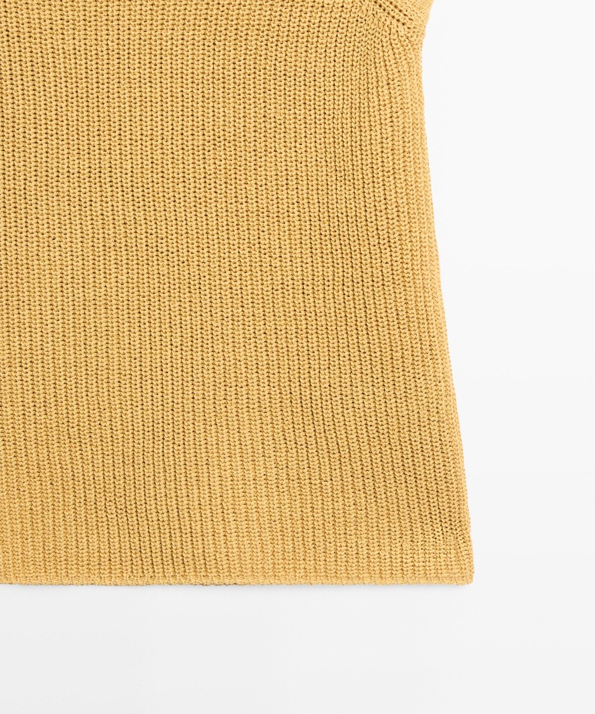 마시모두띠(MASSIMO DUTTI) 리브드 스트랩 니트 탑