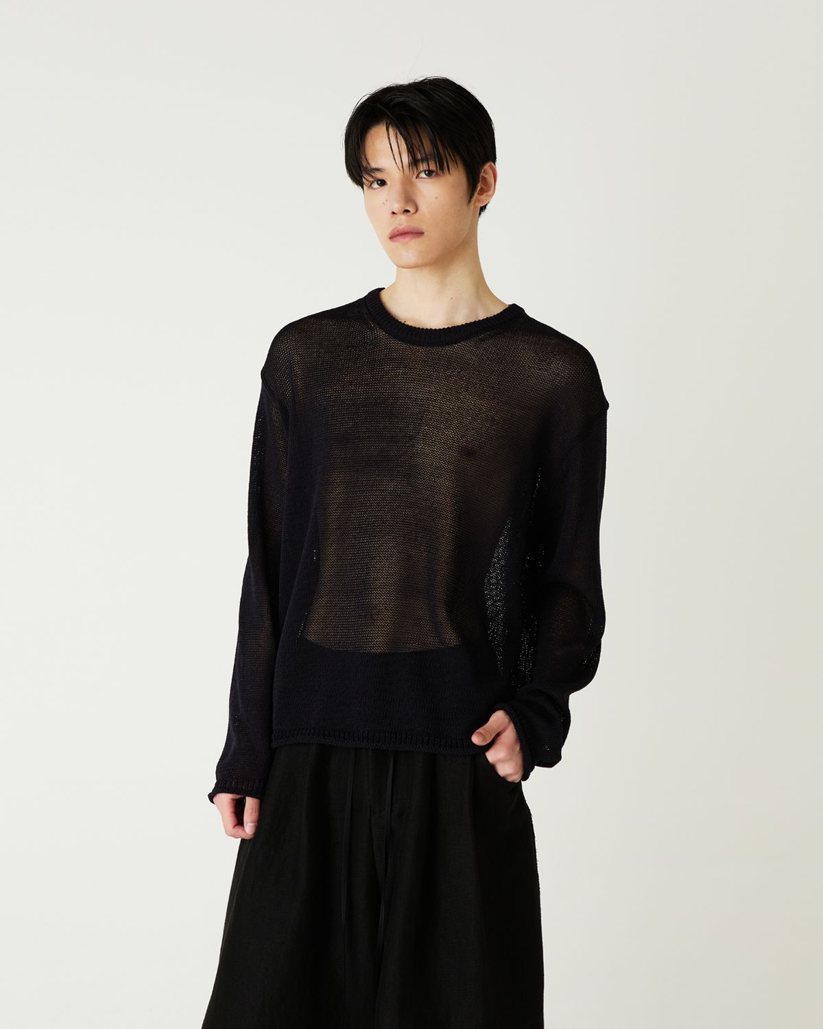 디앤드퀘스천(THEENDQUESTION) Linen blend crewneck knit top / BLACK