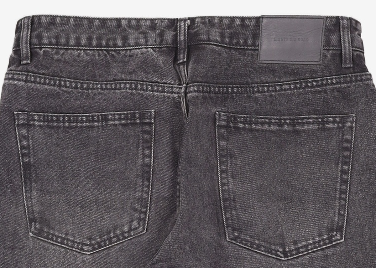 86로드(86ROAD) BLACK NORMAL CHIP / CROP TAPERED 34