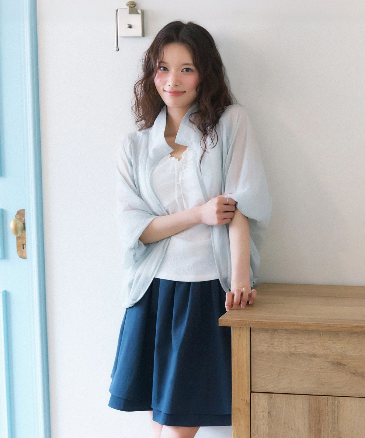 로엠(ROEM) 하이넥 시스루 바람막이 RMJPG26RT1