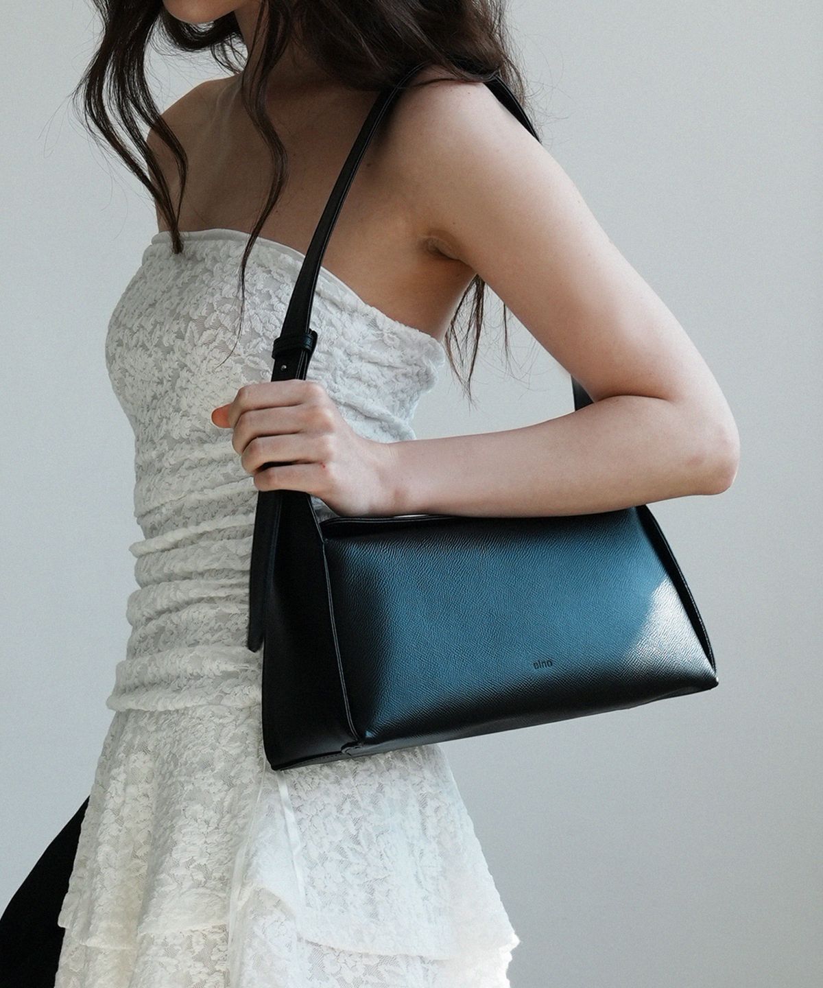 에이노(EINO) [리퍼브] Aplena Bag_black