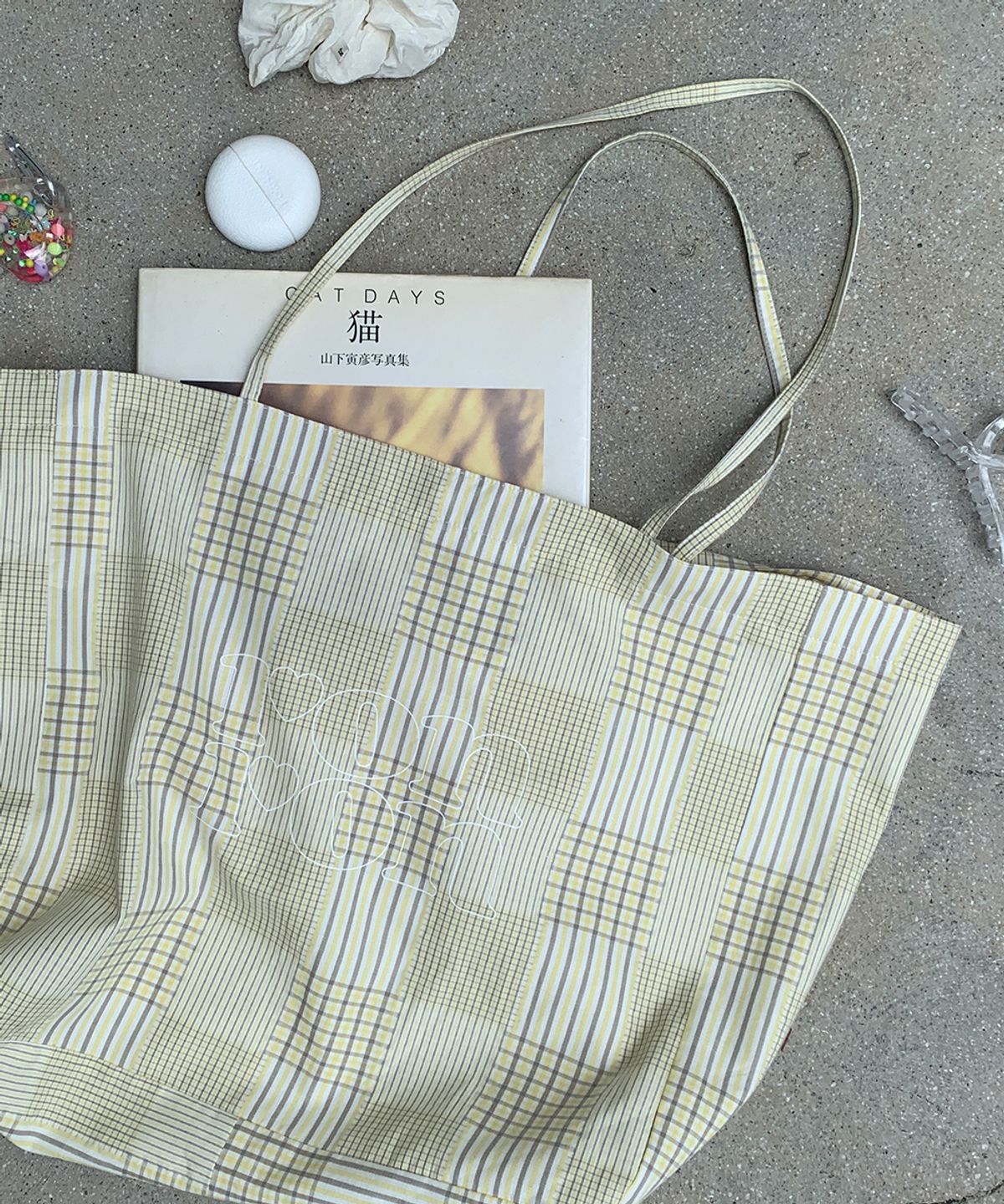 론론(RONRON) PATTERN LOGO SHOPPER YELLOW CHECK