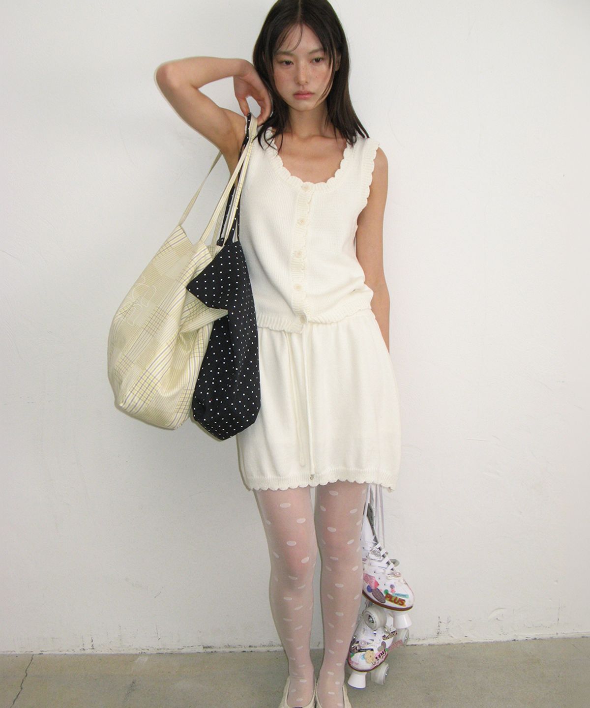 론론(RONRON) PATTERN LOGO SHOPPER NAVY DOT