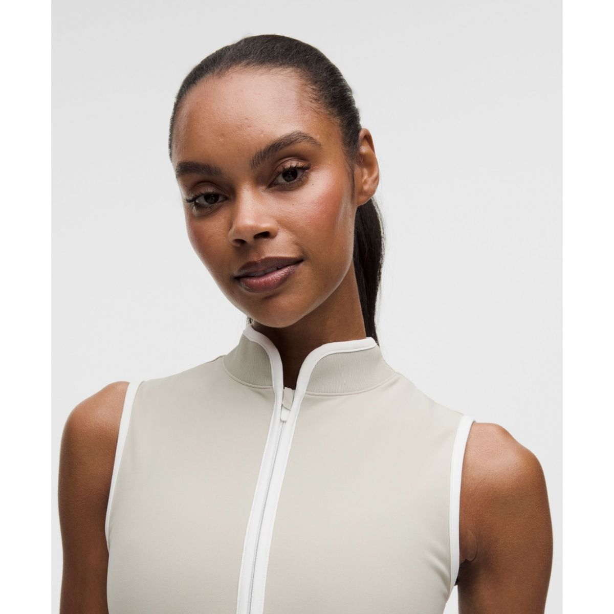룰루레몬(LULULEMON) Everlux™ 컬러블록 집 프런트 탱크탑  MHAZ WHT