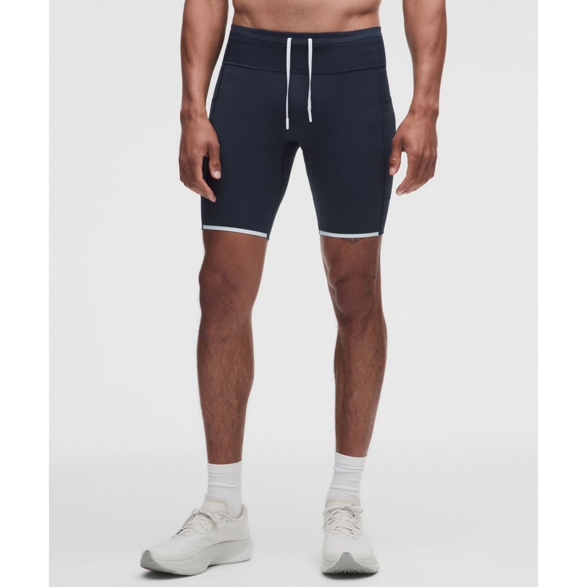 룰루레몬(LULULEMON) Nulux 러닝 하프 타이츠 8inch  TRNV