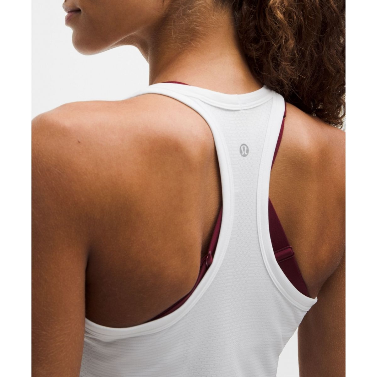 룰루레몬(LULULEMON) 스위프틀리 테크 라운드넥 레이서백 탱크탑 2.0 *웨이스트 렝스