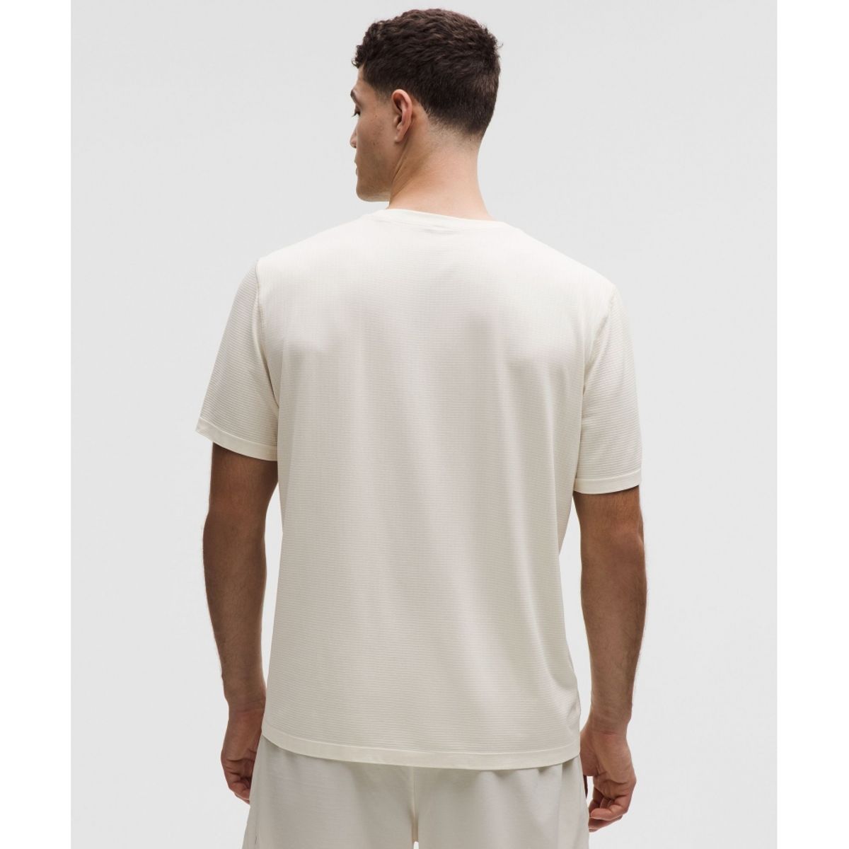 룰루레몬(LULULEMON) 메탈 벤트 테크 릴랙스 핏 숏슬리브 셔츠  LTIV LTIV