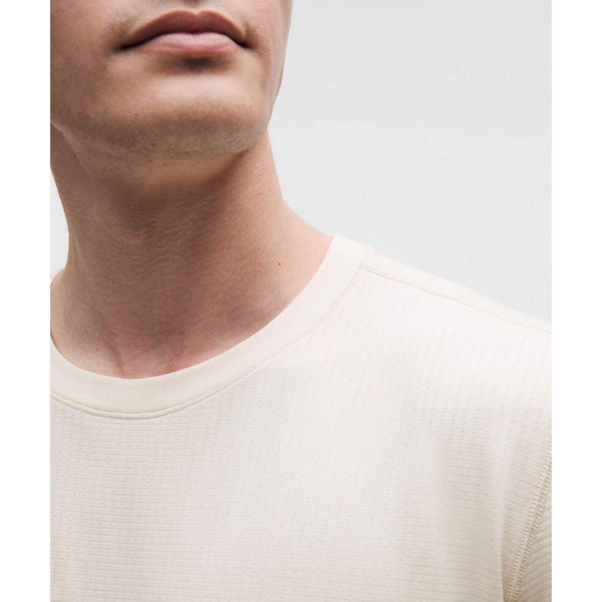 룰루레몬(LULULEMON) 메탈 벤트 테크 릴랙스 핏 숏슬리브 셔츠  LTIV LTIV