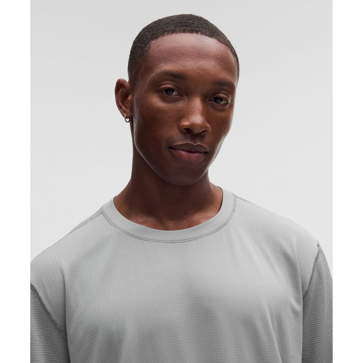 룰루레몬(LULULEMON) 메탈 벤트 테크 릴랙스 핏 숏슬리브 셔츠  FEGY FEGY