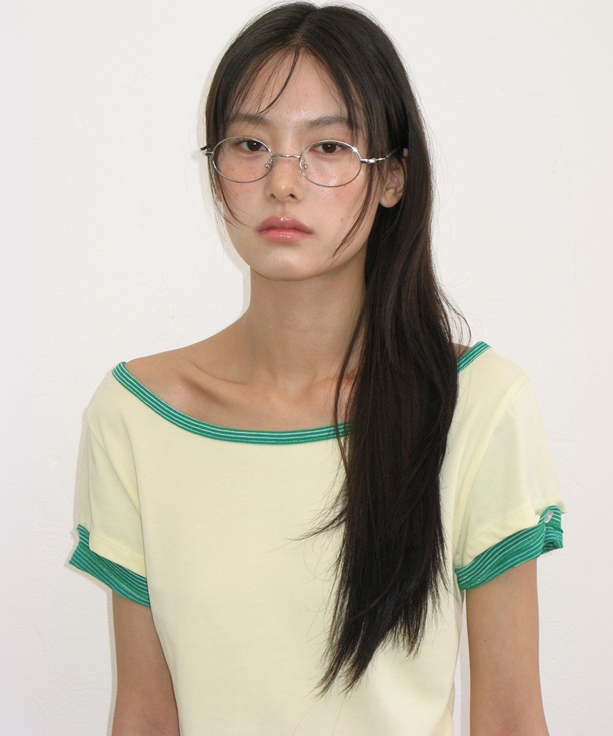 론론(RONRON) HEART BUTTON ROLL UP LAYERED T SHIRT SOFT YELLOW