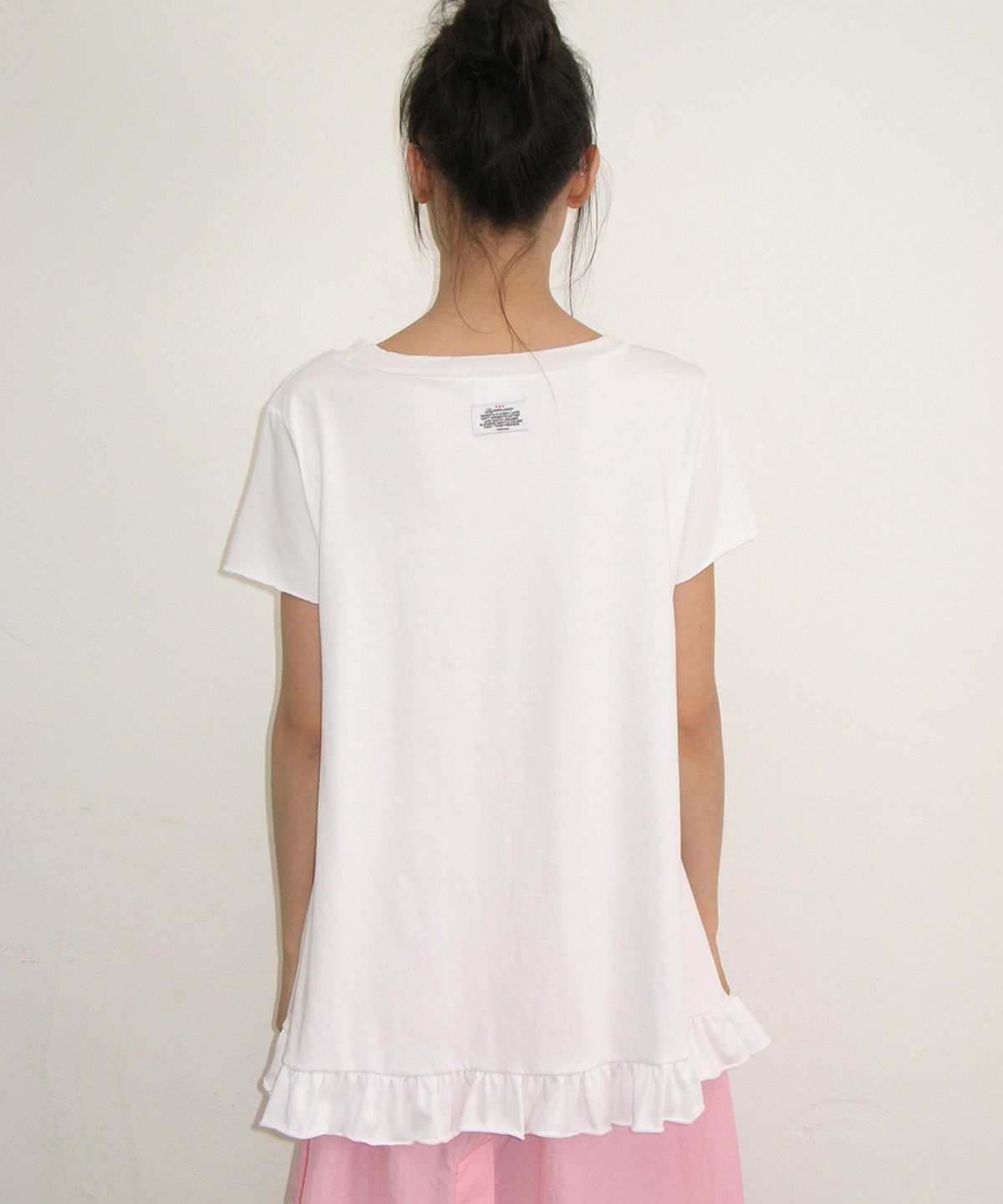 론론(RONRON) STRING SHIRRING RUFFLE T SHIRT WHITE