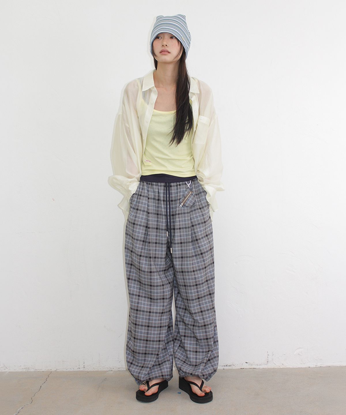 론론(RONRON) SHEER BUTTON POCKET OVERSIZED SHIRT SOFT YELLOW