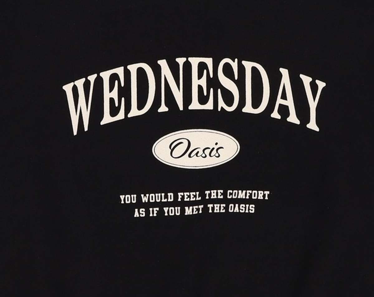 웬즈데이오아시스(WEDNESDAY OASIS) 맨투맨/스웨트셔츠 1