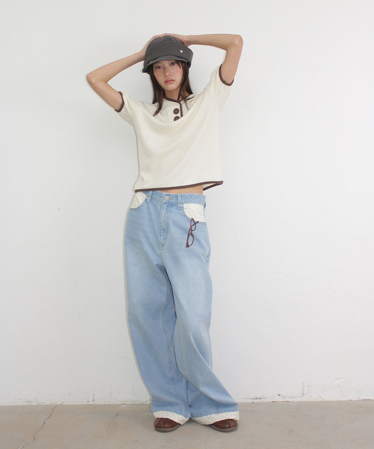 론론(RONRON) WAFFLE BUTTON HALF SLEEVE HOODIE IVORY