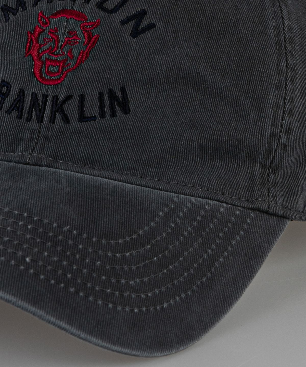네이비팀(NAVYTEAM) MARION FRANKIN Cation Twill Ball Cap