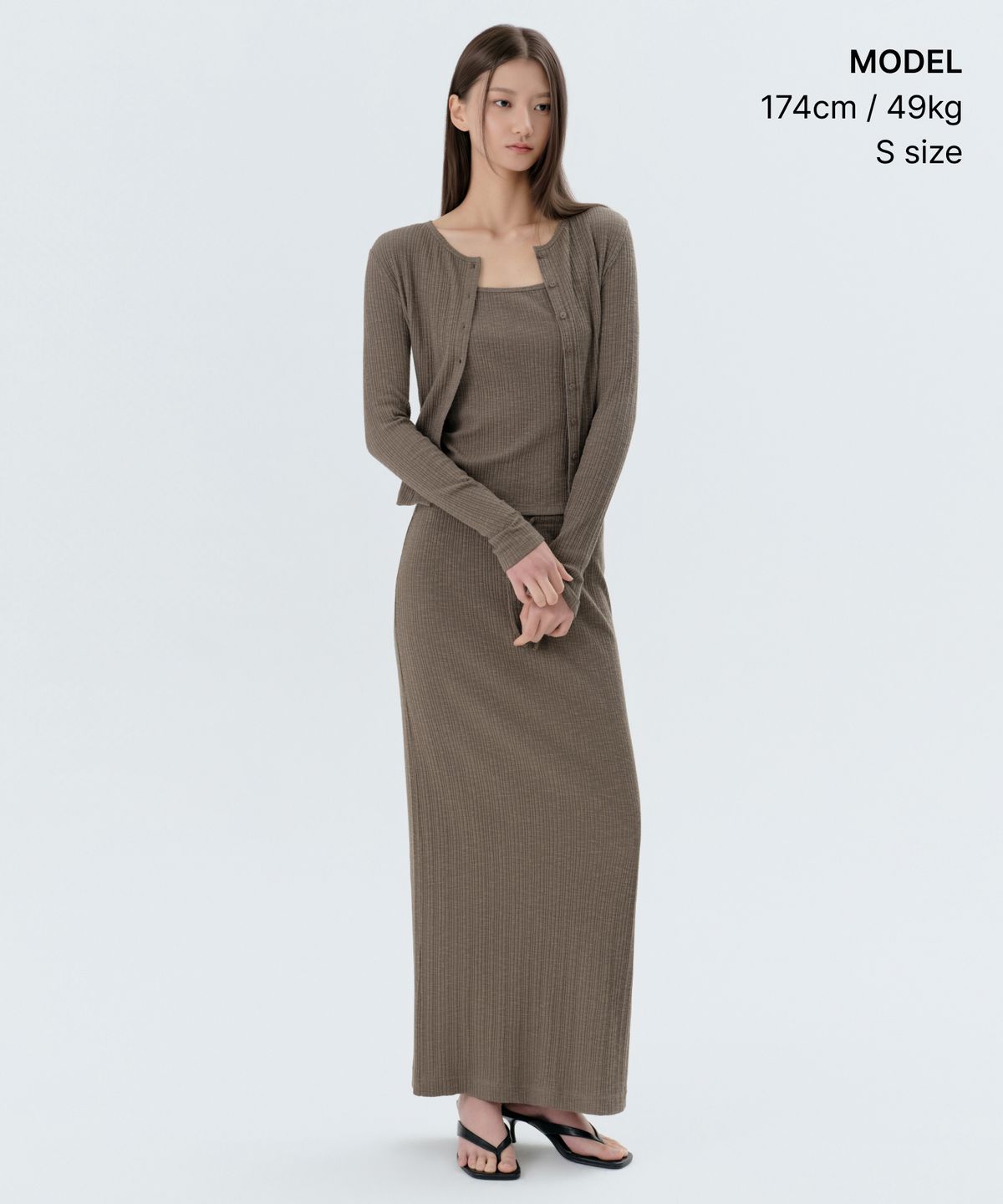 무신사 스탠다드 우먼(MUSINSA STANDARD WOMAN) 우먼즈 슬럽 리브드 맥시 스커트 [토프]