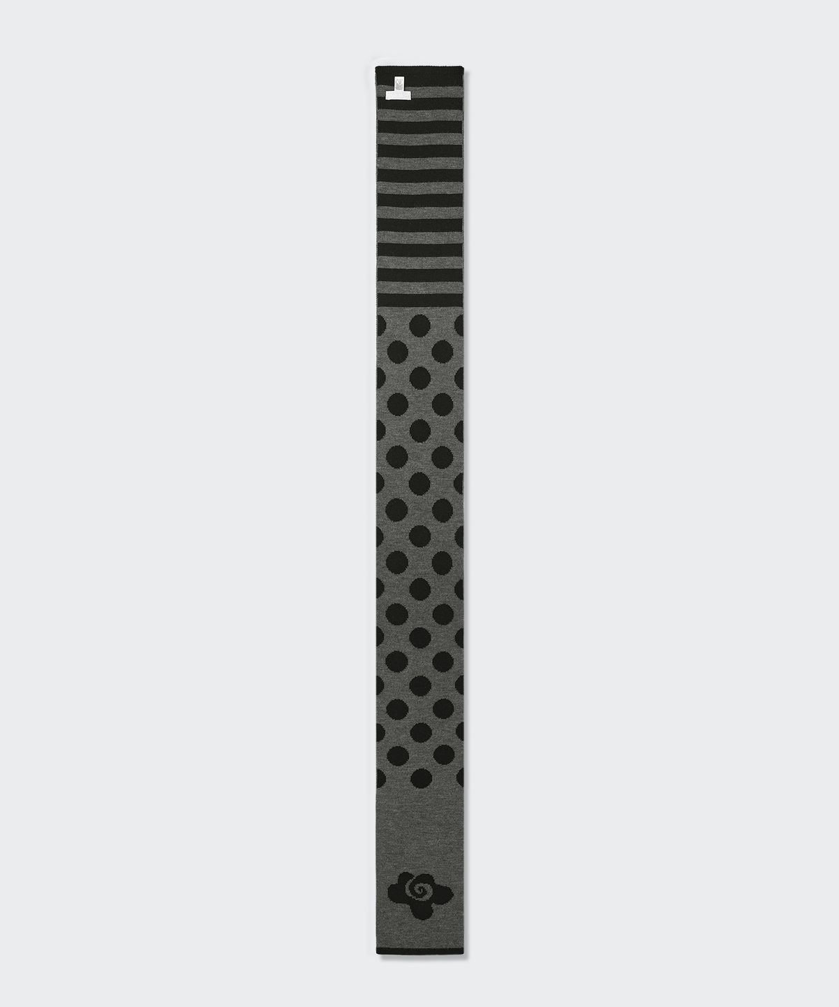 무신사 스탠다드 우먼(MUSINSA STANDARD WOMAN) [오헤시오 컬래버] 도트&스트라이프 니트 머플러 [블랙]