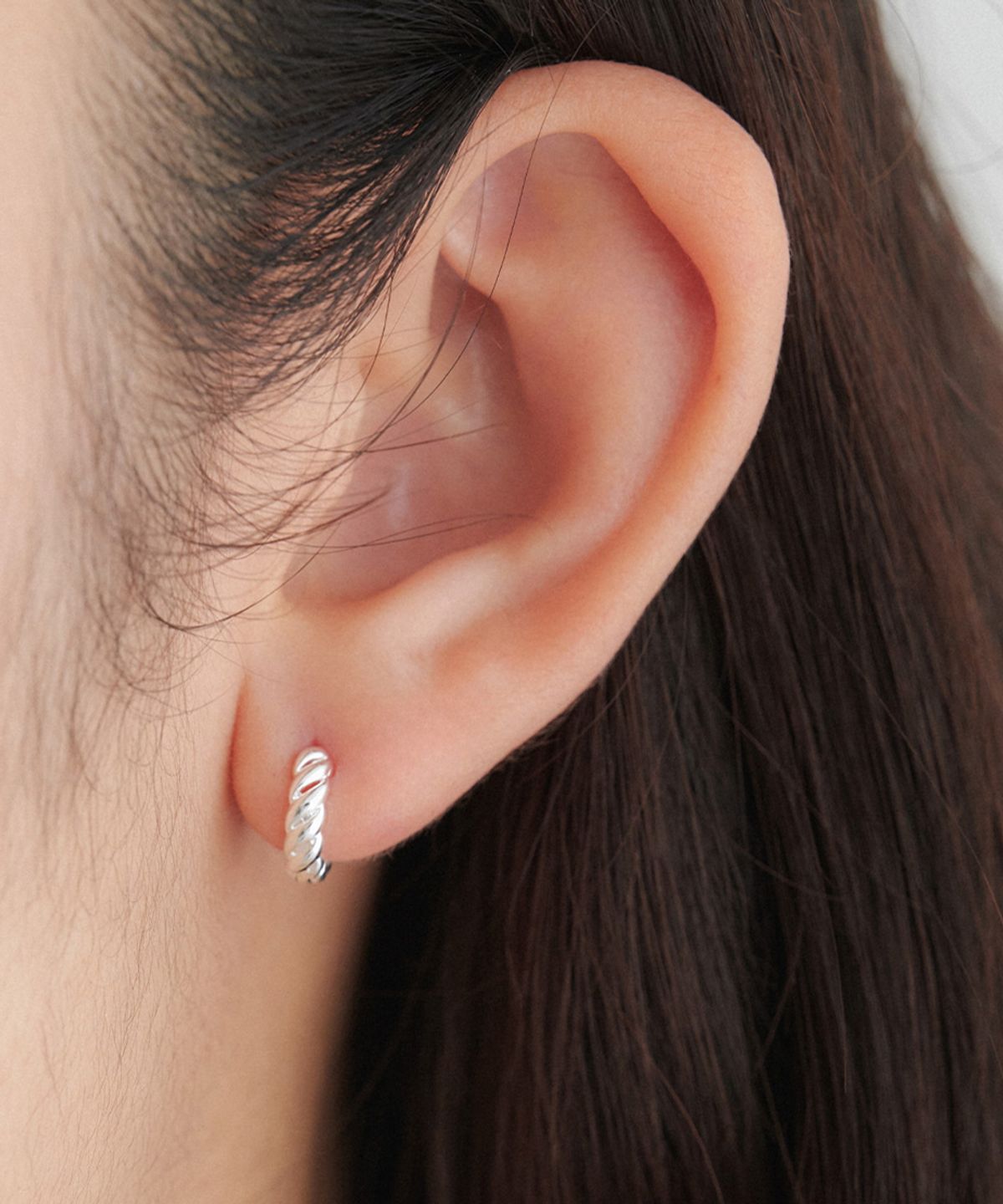 오블라(OVLA) (SILVER 925) thread earring 2color JE085