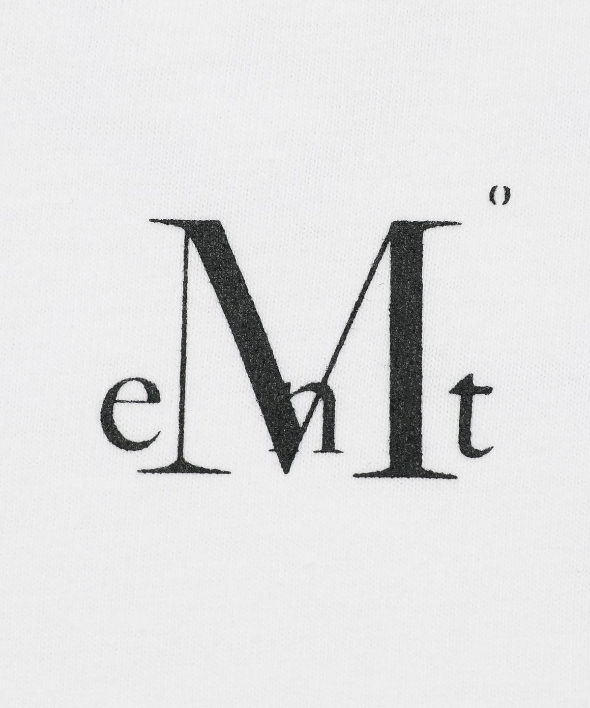 무센트(MUCENT) 무센트 X 코이리스 시그니처 로고 믹스 반팔 티 (2컬러)